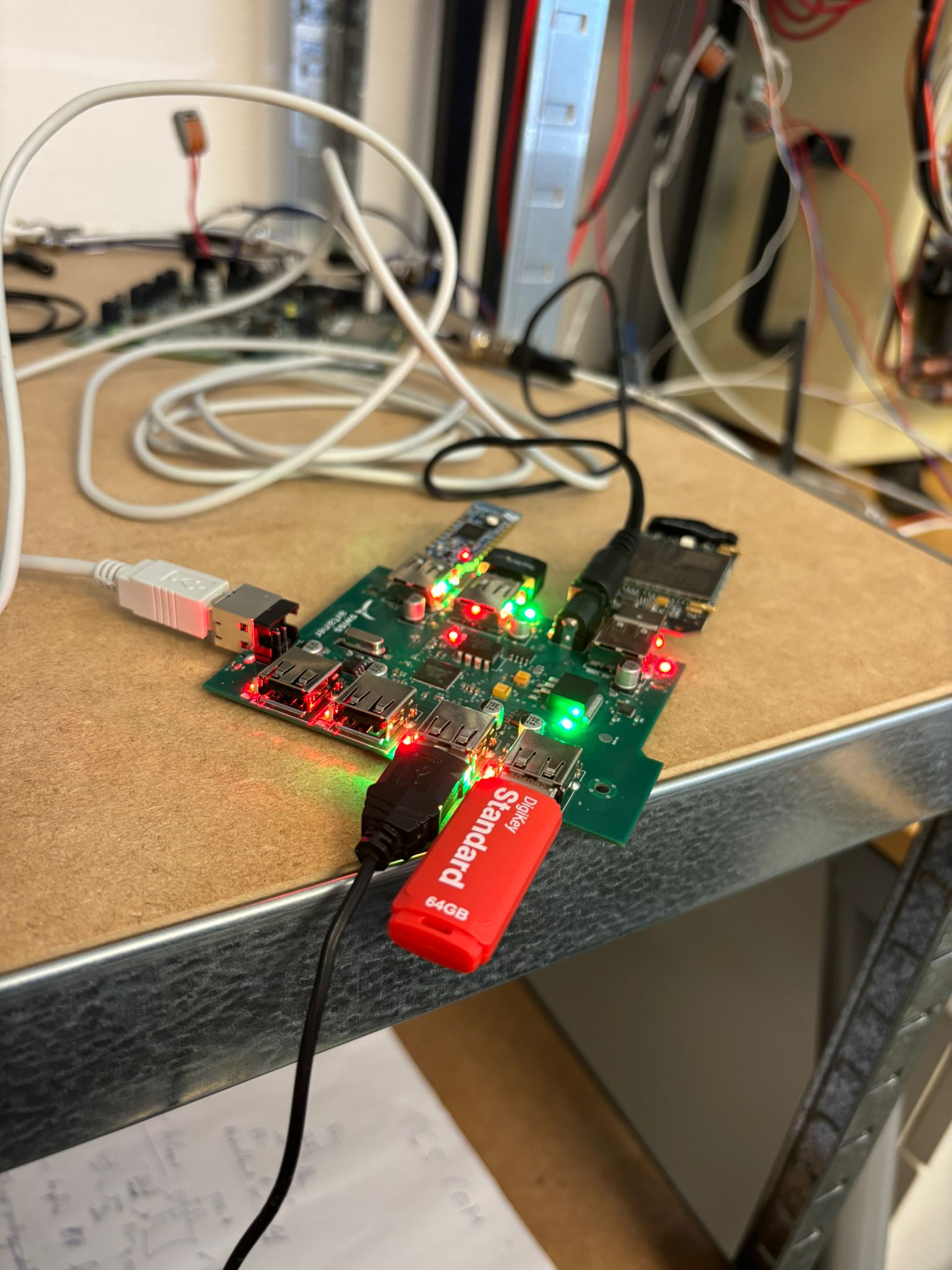 USB and power hub board